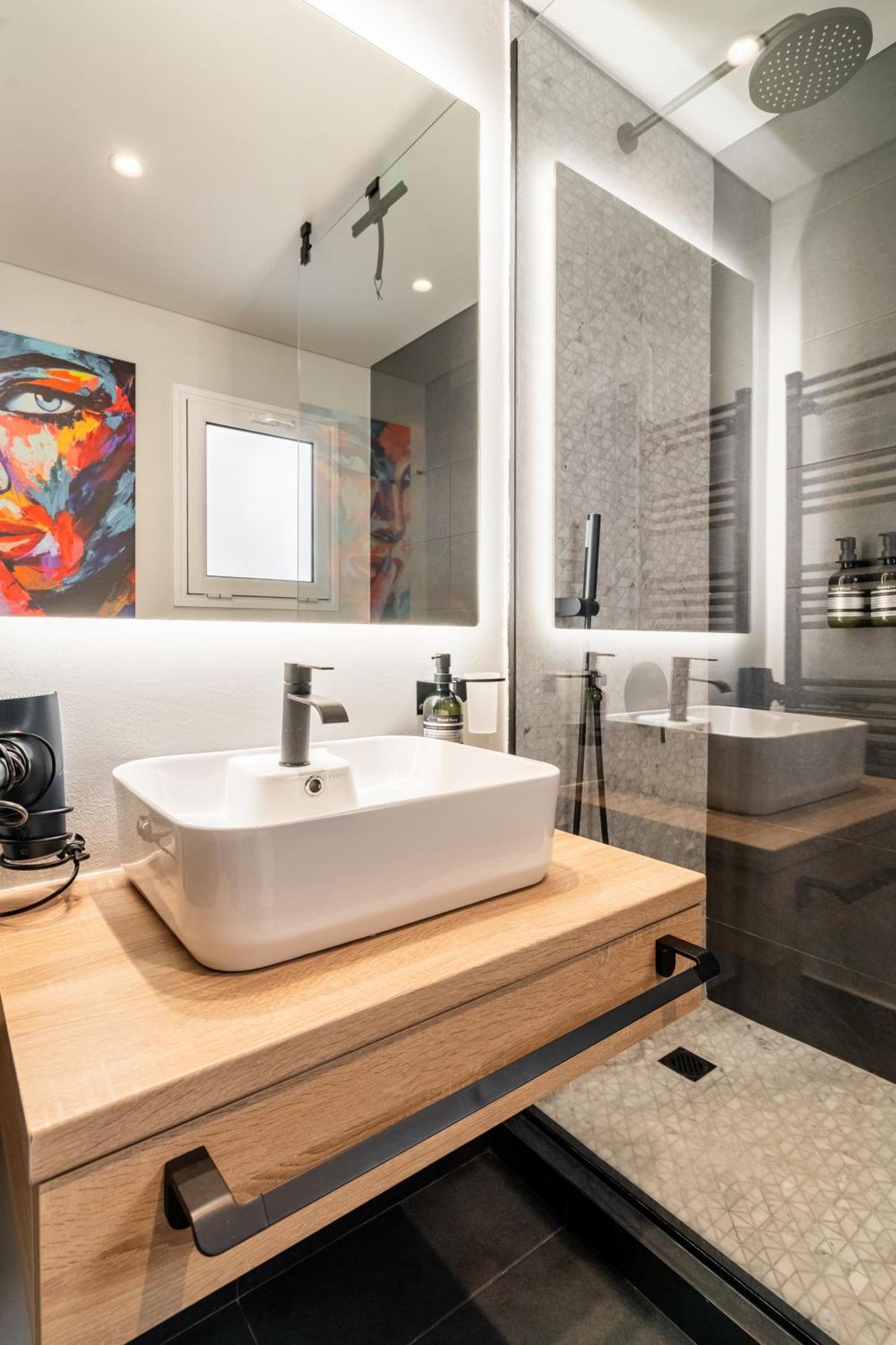Athena Blue Lux Apartments 2Br 2Ba With City Skyline View, Near Kolonaki Athens Ngoại thất bức ảnh
