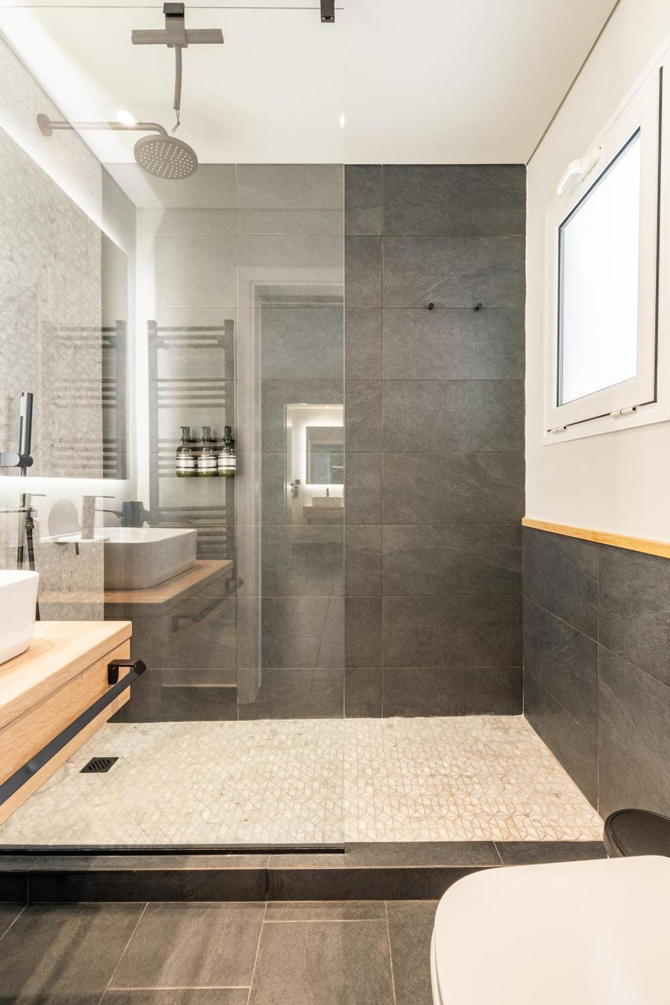 Athena Blue Lux Apartments 2Br 2Ba With City Skyline View, Near Kolonaki Athens Ngoại thất bức ảnh