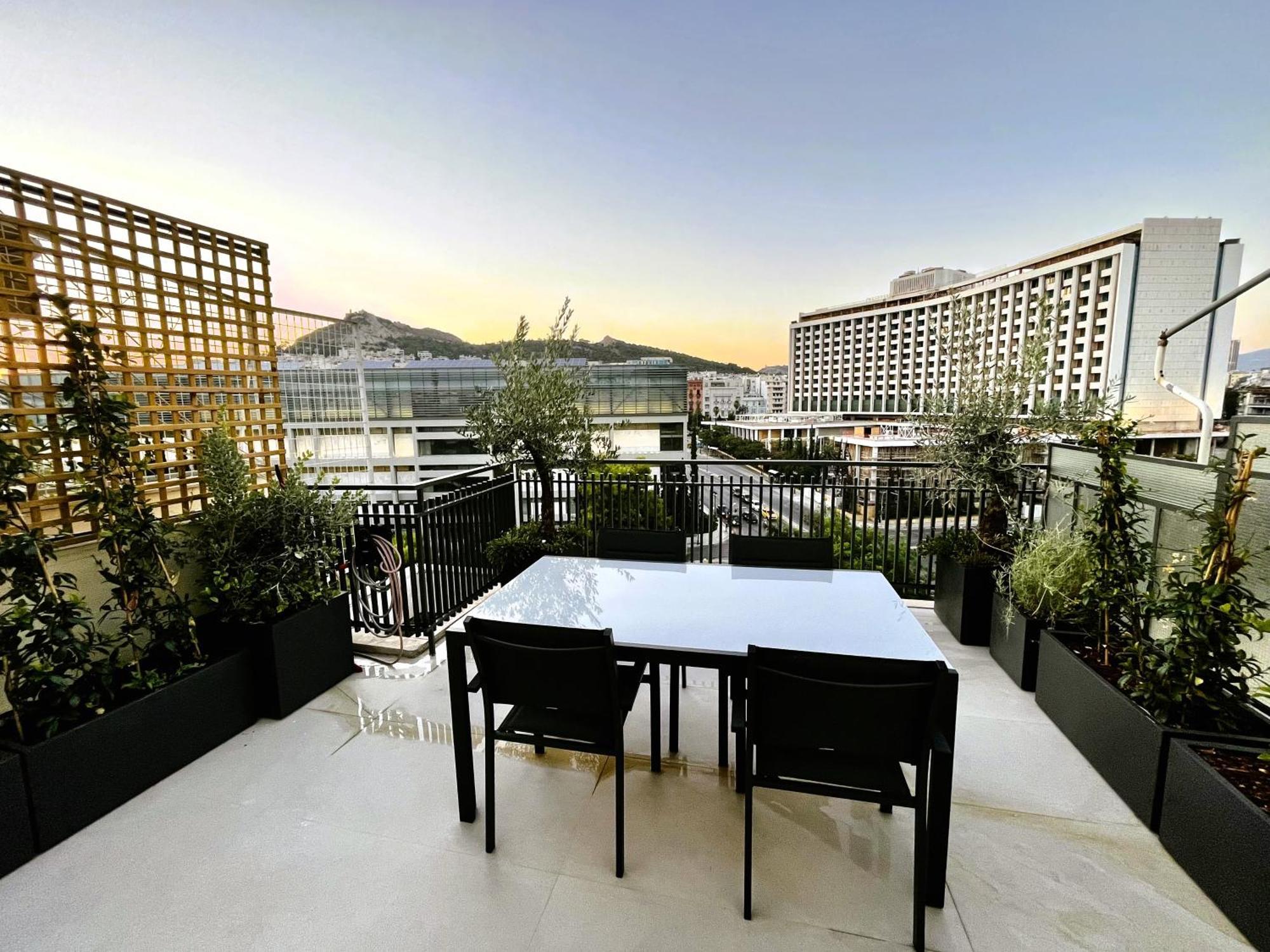 Athena Blue Lux Apartments 2Br 2Ba With City Skyline View, Near Kolonaki Athens Ngoại thất bức ảnh