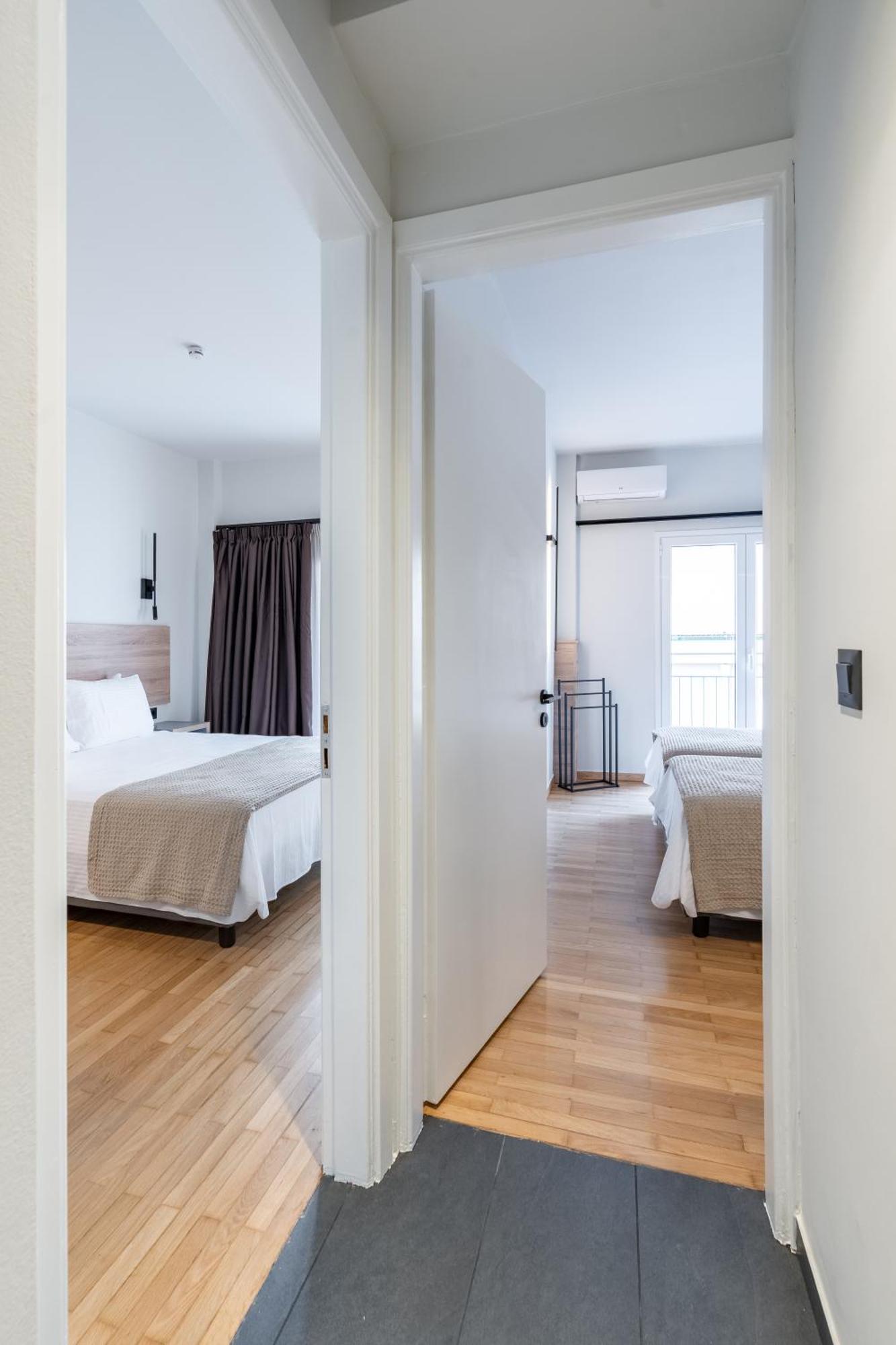 Athena Blue Lux Apartments 2Br 2Ba With City Skyline View, Near Kolonaki Athens Ngoại thất bức ảnh